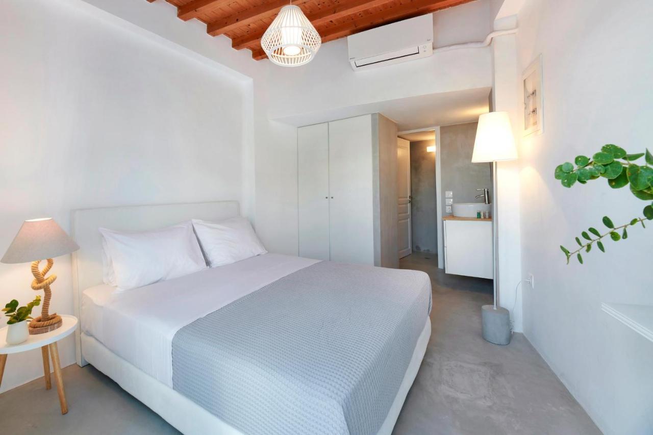 The Elephant Beach House Kímolos Екстериор снимка