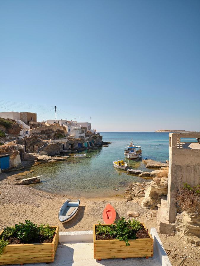 The Elephant Beach House Kímolos Екстериор снимка